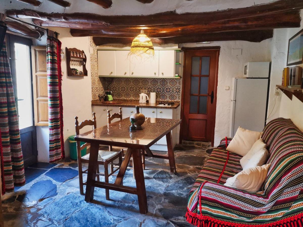 La Casa De La Bombilla Verde Trevélez المظهر الخارجي الصورة