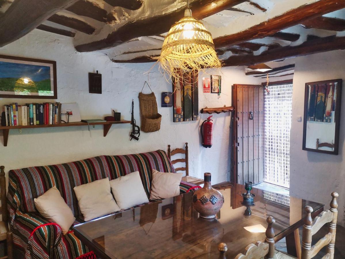 La Casa De La Bombilla Verde Trevélez المظهر الخارجي الصورة